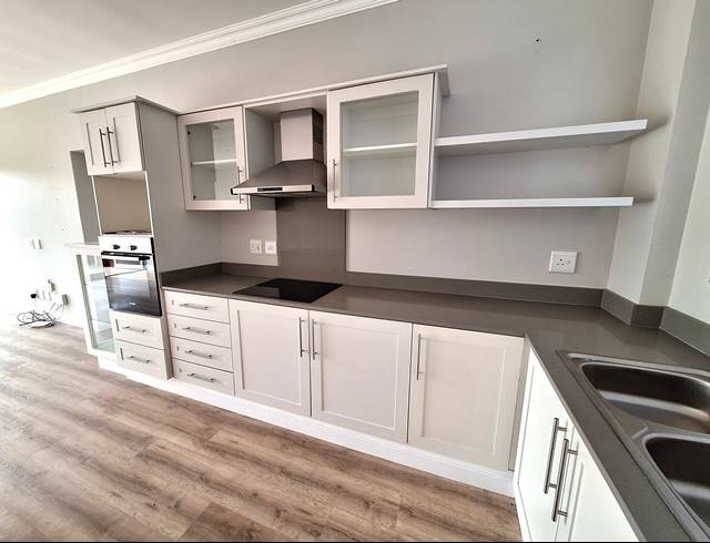 2 BEDROOM SIMPLEX TO LET IN KINDLEWOOD ESTATE